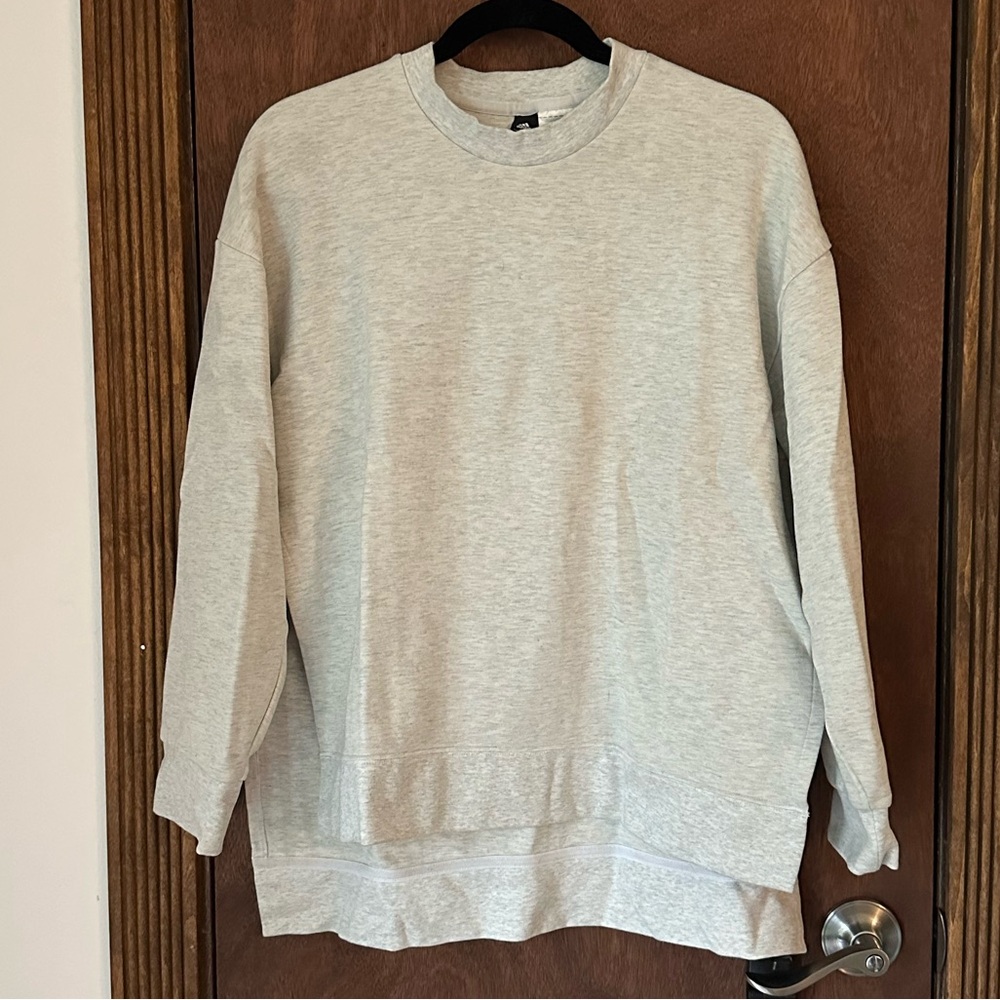 Adidas Sweatshirt